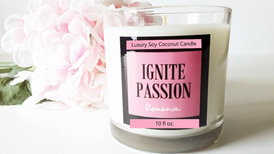 Luxury Fragrance Handmade Natural Soy Candle 10oz  Romance 