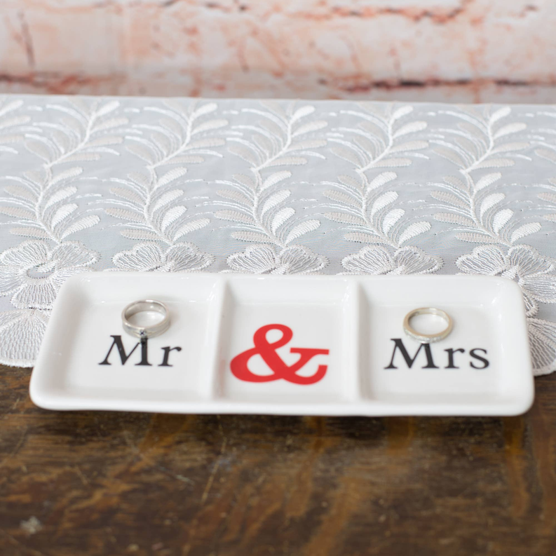 Porcelain Jewelry Holder Mrs And Mrs