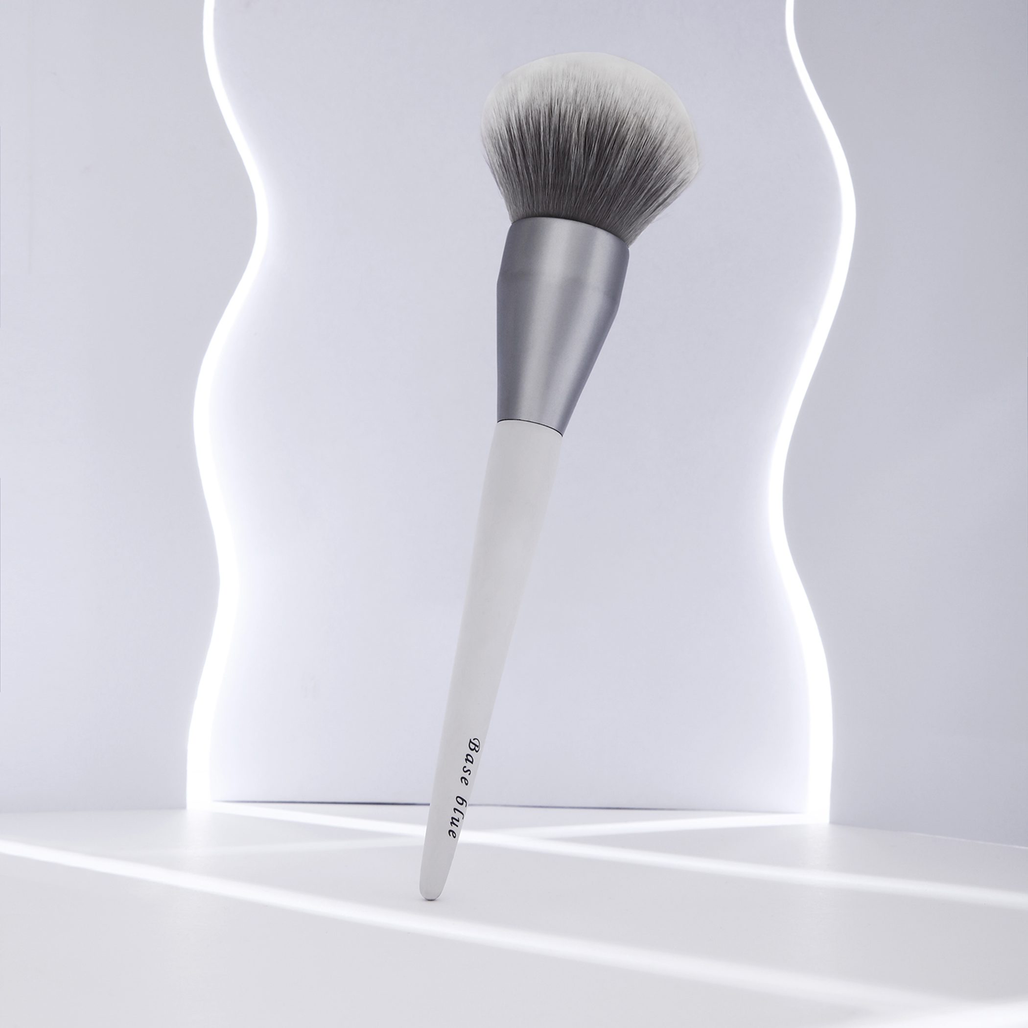 2-in-1 Makeup Brush A