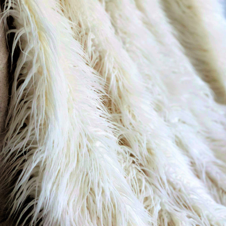 Plutus Faux Fur Luxury Throw Blanket 102L x 116W California King Off White